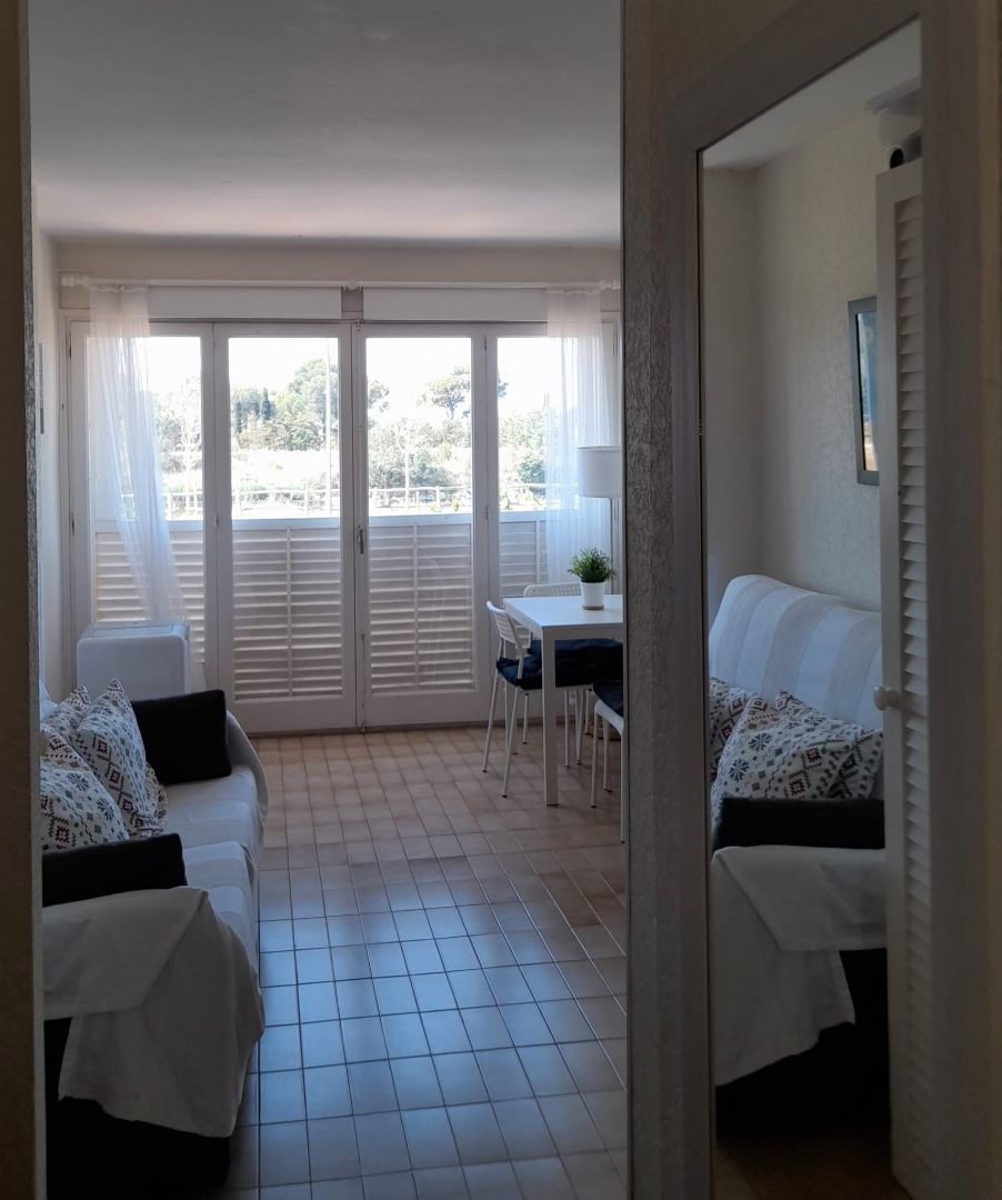 Bedroom of Apartment for sale in Empuriabrava  with Air Conditioner, Furnished and Oven