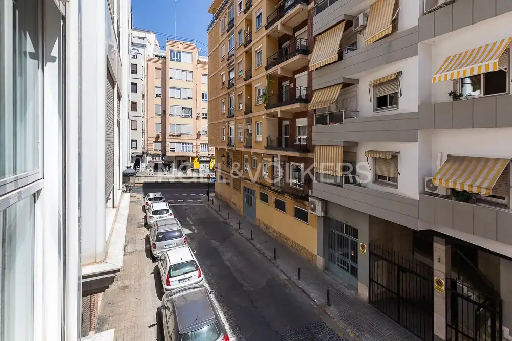 Vista exterior de Pis de lloguer en Valencia amb Aire condicionat, Calefacció i Parquet
