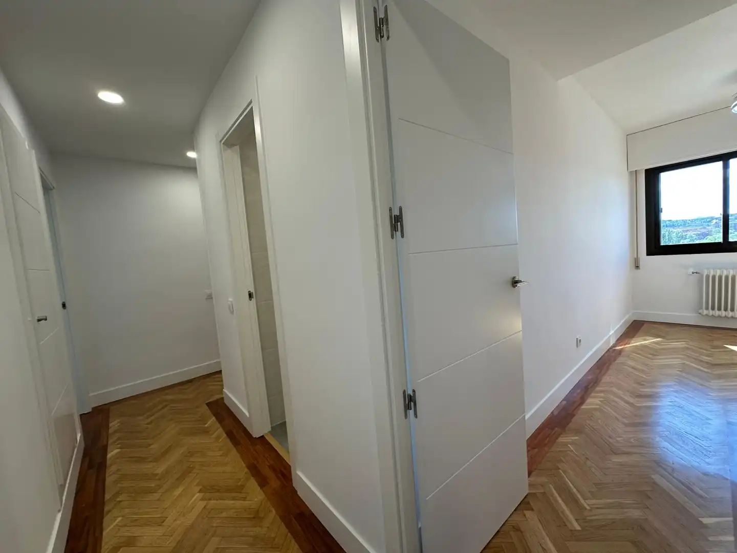Wohnung zum Verkauf in Toledo mit Klimaanlage, Heizung und Privatgarten