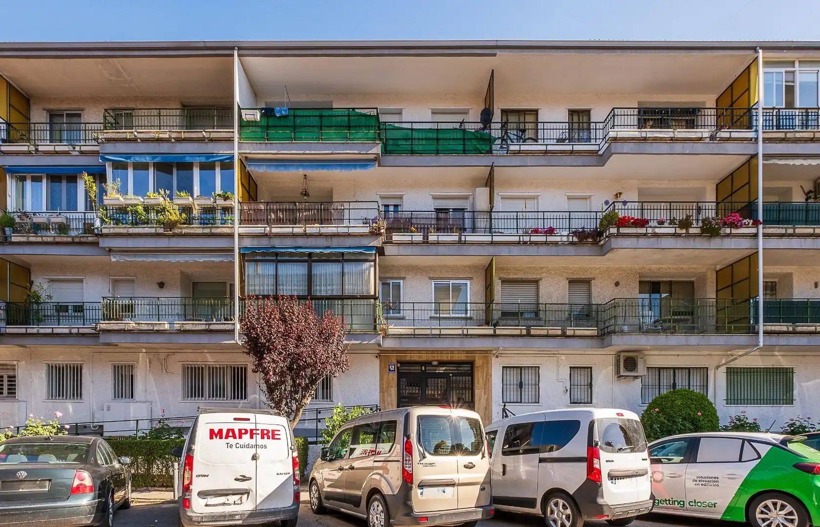 Vista exterior de Dúplex en venta en Collado Villalba con Calefacción, Jardín privado y Terraza
