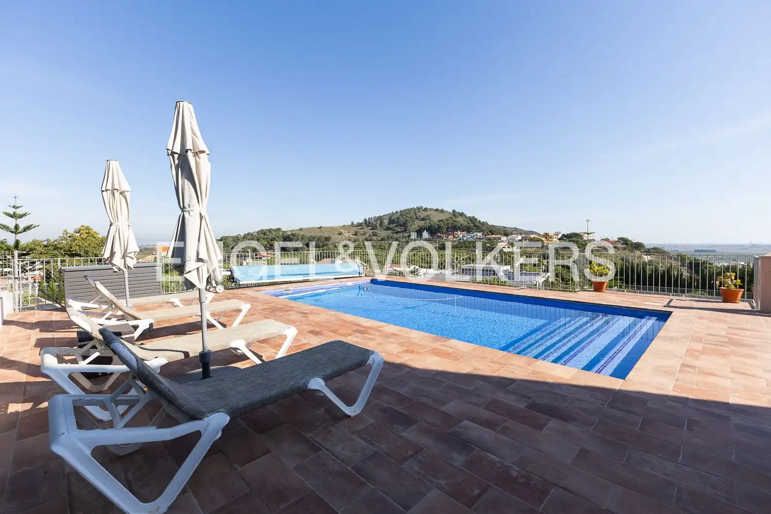 Piscina de Casa o xalet de lloguer en Corbera amb Aire condicionat, Calefacció i Jardí privat