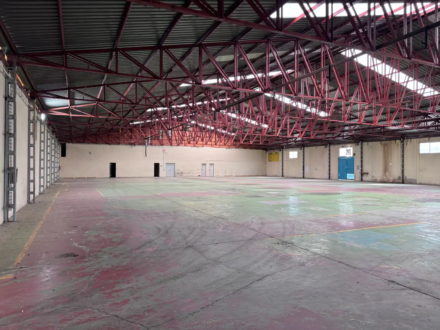 Industrial buildings for rent in Ceutí