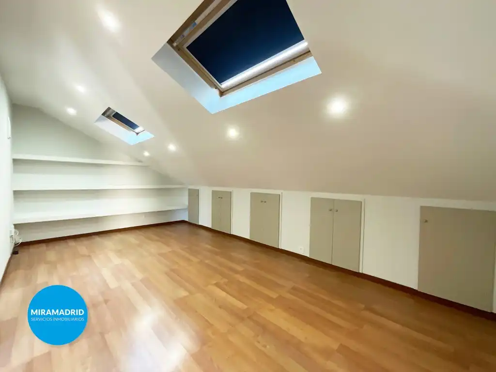 Detached homes for rent in Paracuellos de Jarama  with Air Conditioner and Swimming Pool