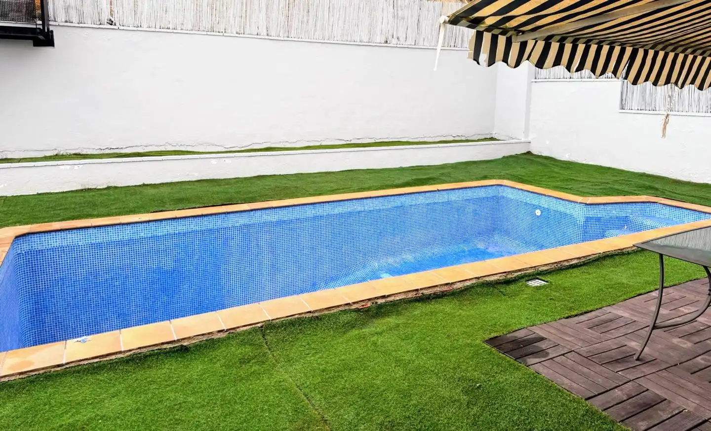 Piscina de Casa o xalet en venda en Rubí amb Terrassa, Piscina i Internet