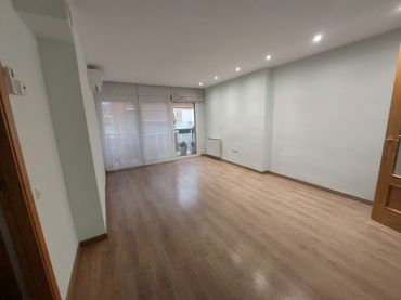 Duplex con balcone in vendita a Mercat