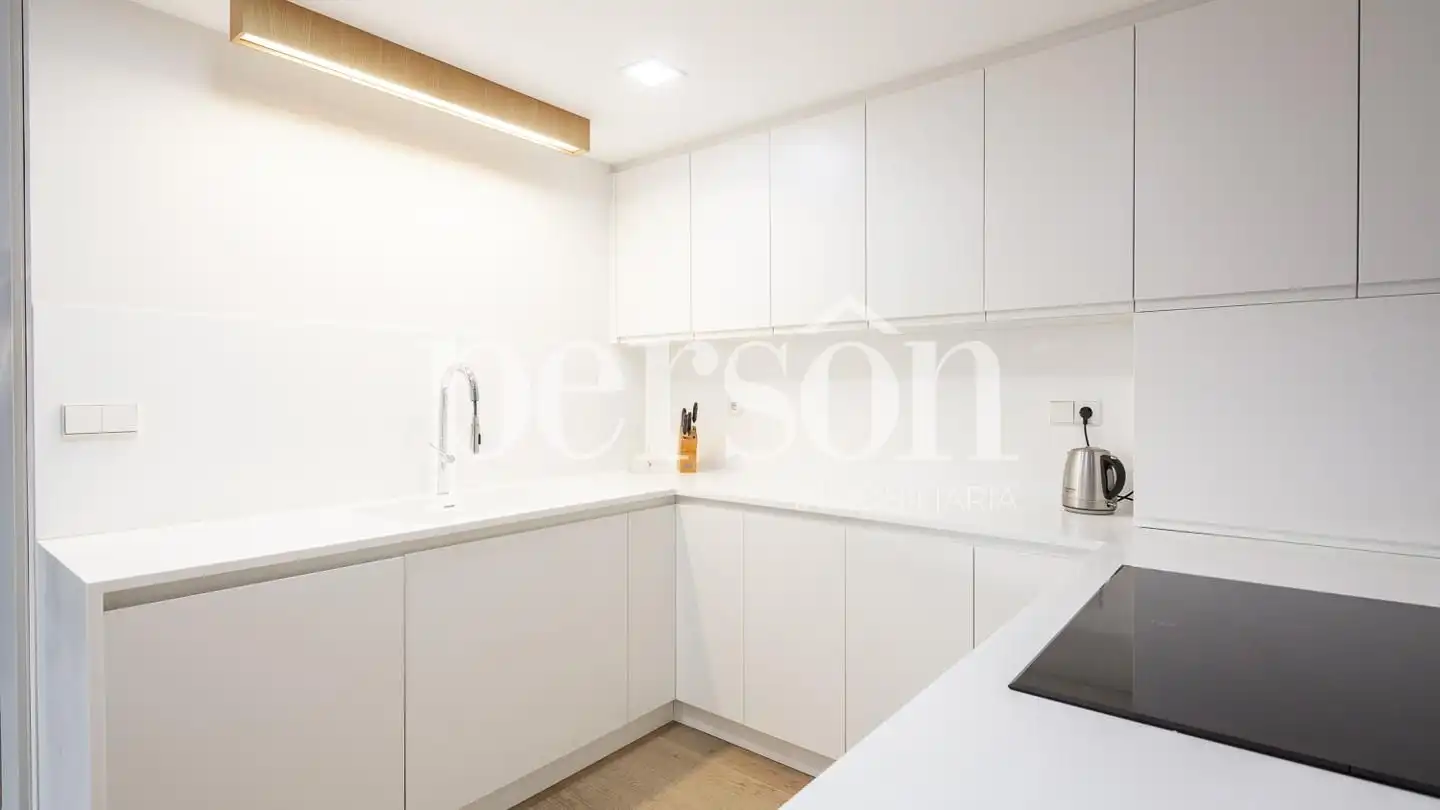 Cocina de Piso de alquiler en Valencia con Aire acondicionado, Terraza y Amueblado