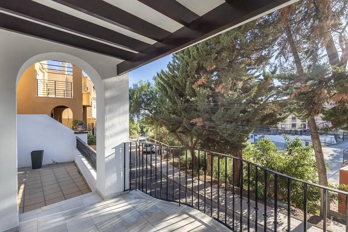 Terraza de Casa adosada en venta en Motril con Terraza y Alarma