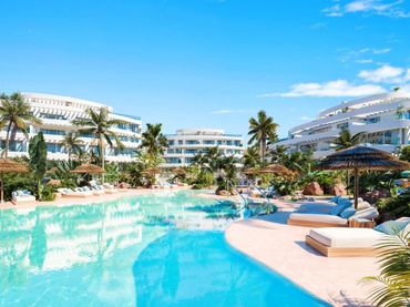 Apartamento con balcón en venta en El Faro de Calaburra - Chaparral
