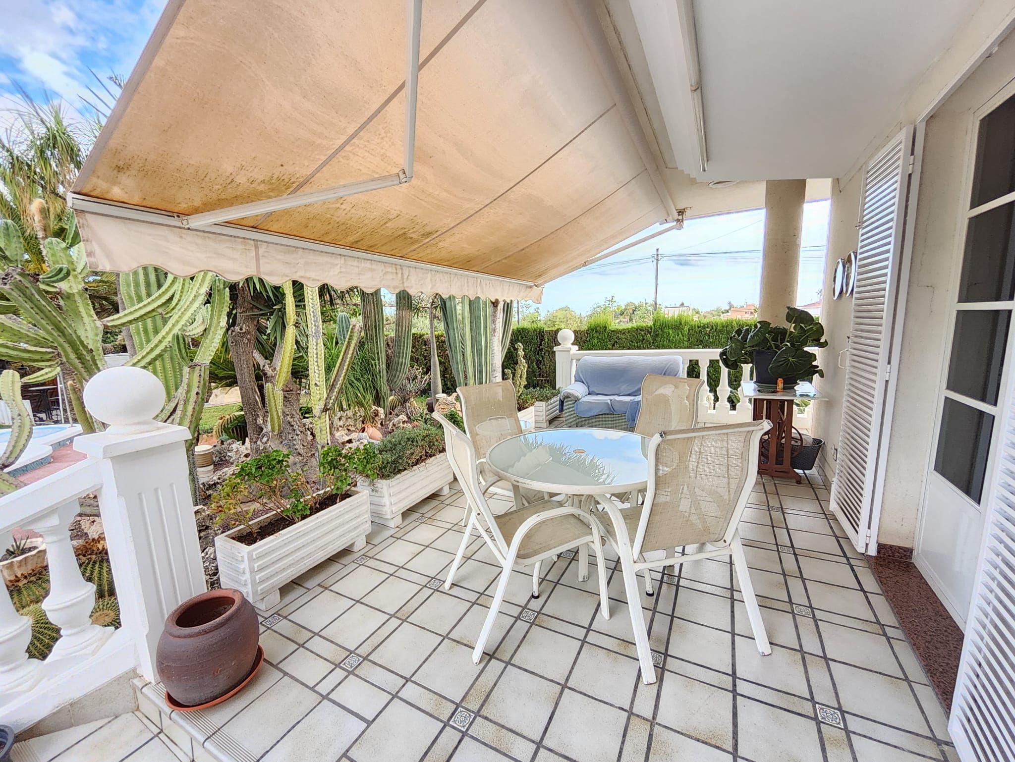 Terrace of House or chalet for sale in San Vicente del Raspeig / Sant Vicent del Raspeig  with Storage room, Swimming Pool and Community pool