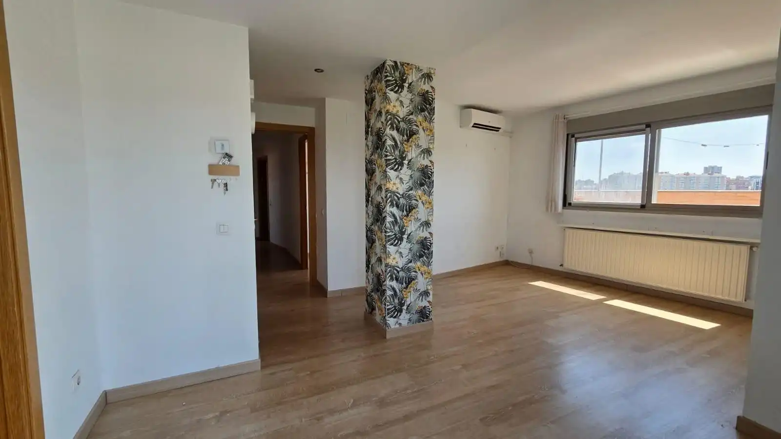 Sala de estar de Ático en venta en Madrid con Aire acondicionado, Calefacción y Parquet