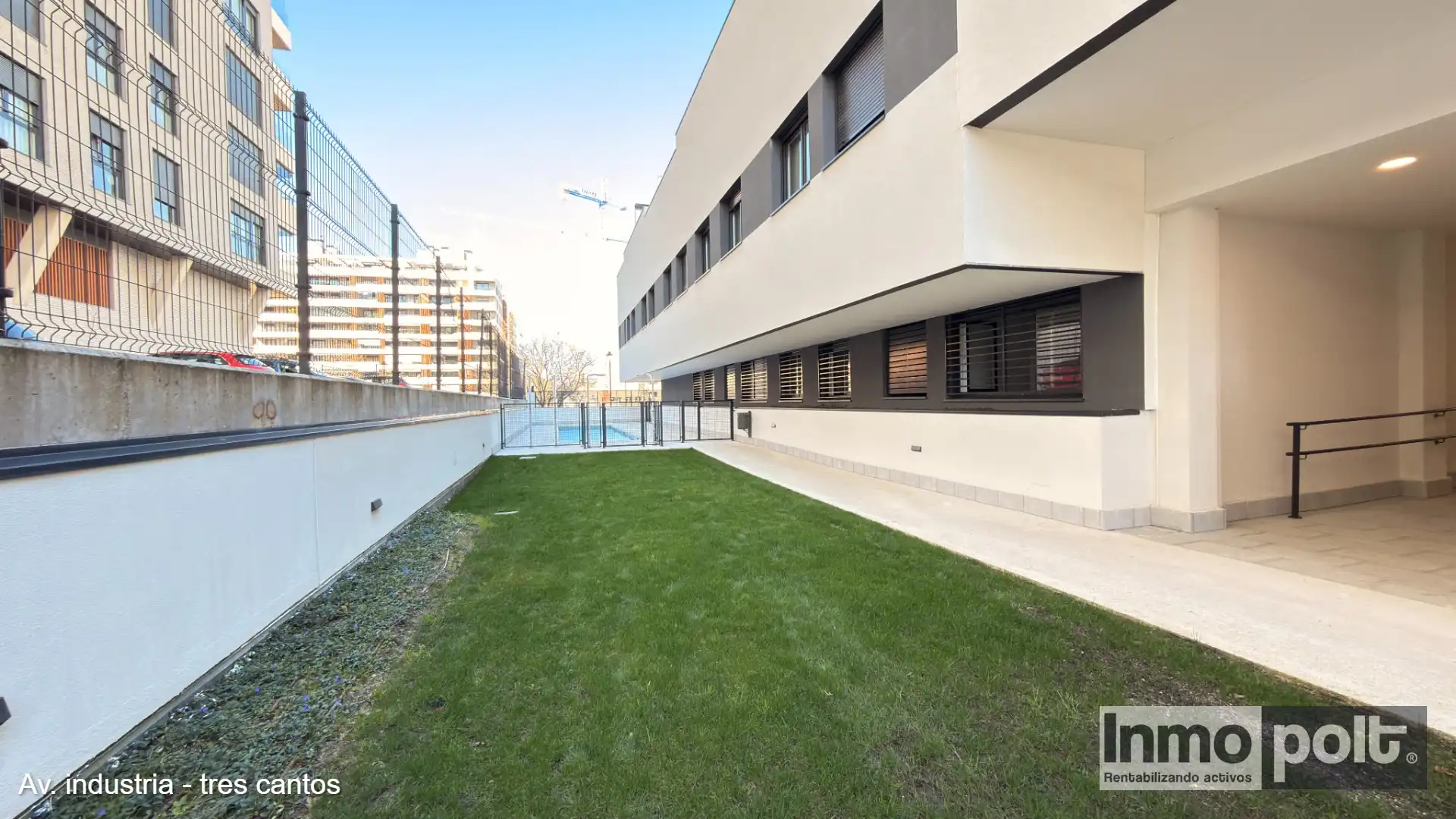 Exterior view of Flat for rent in Tres Cantos  with Air Conditioner, Furnished and Oven