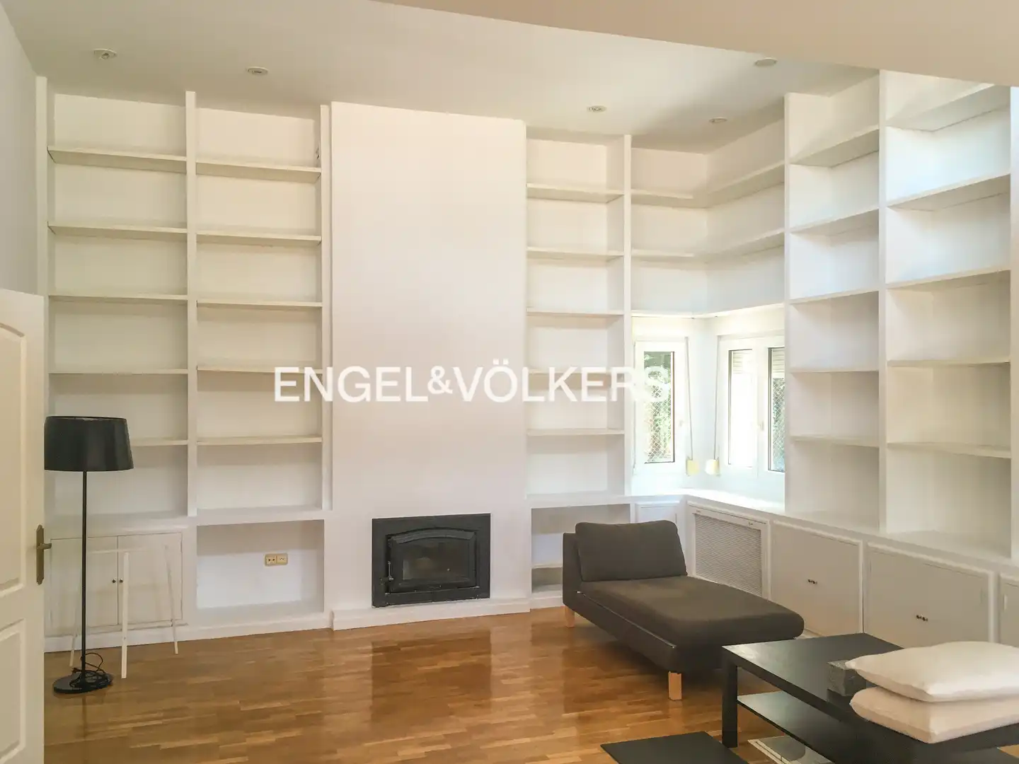 Sala de estar de Casa o chalet de alquiler en Las Rozas de Madrid con Aire acondicionado, Calefacción y Jardín privado