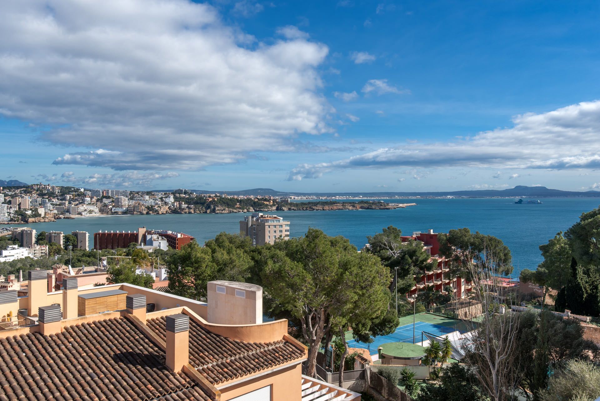 Außenansicht von Dachboden zum verkauf in Calvià mit Klimaanlage, Heizung und Terrasse
