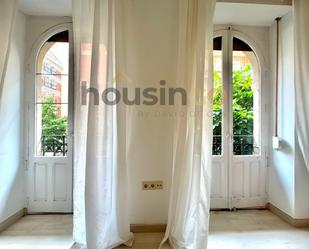 Exterior view of Flat to rent in  Madrid Capital  with Air Conditioner, Heating and Terrace