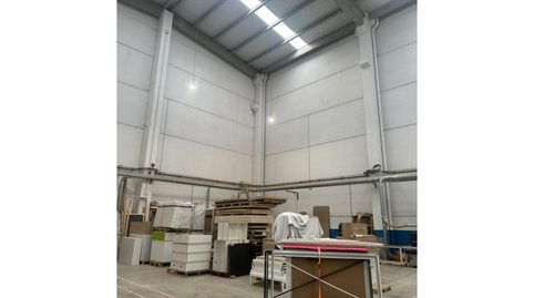Foto 4 von Fabrikhallen zur Miete in Mas Rampinyo - Montcada Nova - Carrerada, Montcada i Reixac