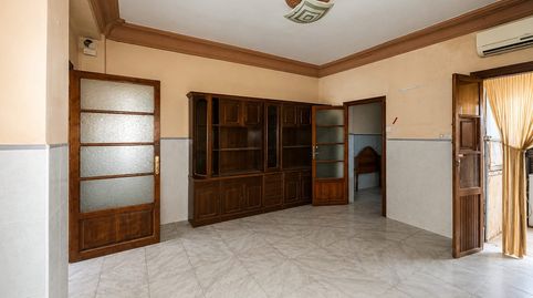 Foto 4 de Casa o xalet en venda a Carrer General Prim, Avenida de Abril - 9 de Octubre, Sagunto / Sagunt