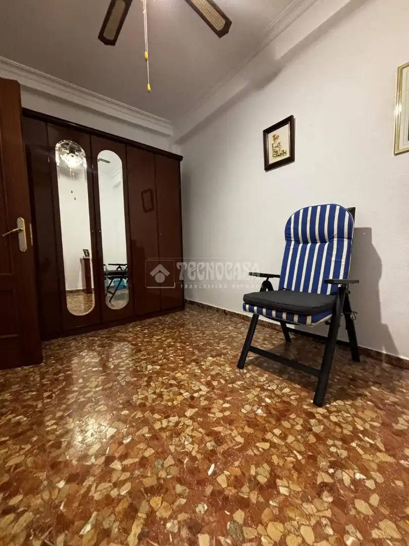 Bedroom of Detached homes for sale in Sevilla  with Air Conditioner and Balcony