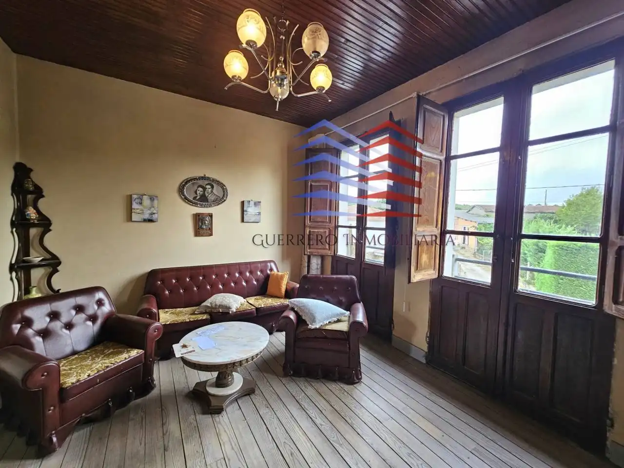 Sala d'estar de Casa o xalet en venda en Celanova amb Jardí privat i Terrassa