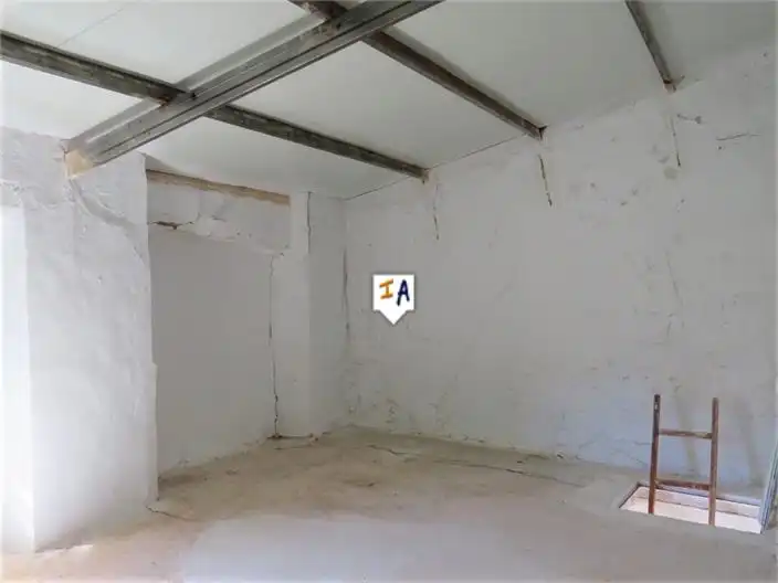 Finca rústica en venda a Fuensanta de Martos