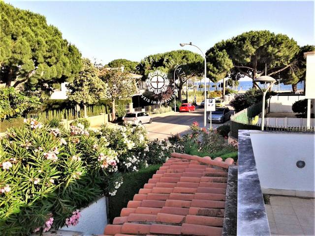 Casa adosada en Venta en JOAN XXII en Regueral - Prat d'en Forés