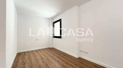 Foto 4 de Planta baixa en venda a Llefià, Barcelona