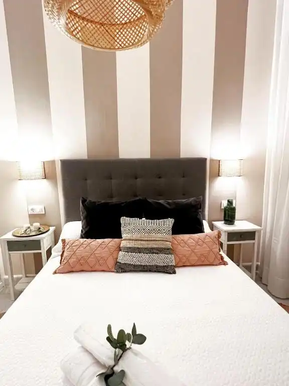 Habitación de Piso de alquiler en Sevilla con Aire acondicionado, Calefacción y Trastero