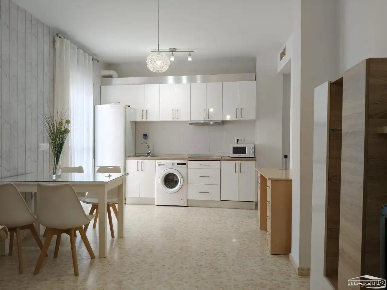 Cuina de Planta baixa de lloguer en Lucena amb Aire condicionat, Terrassa i Moblat