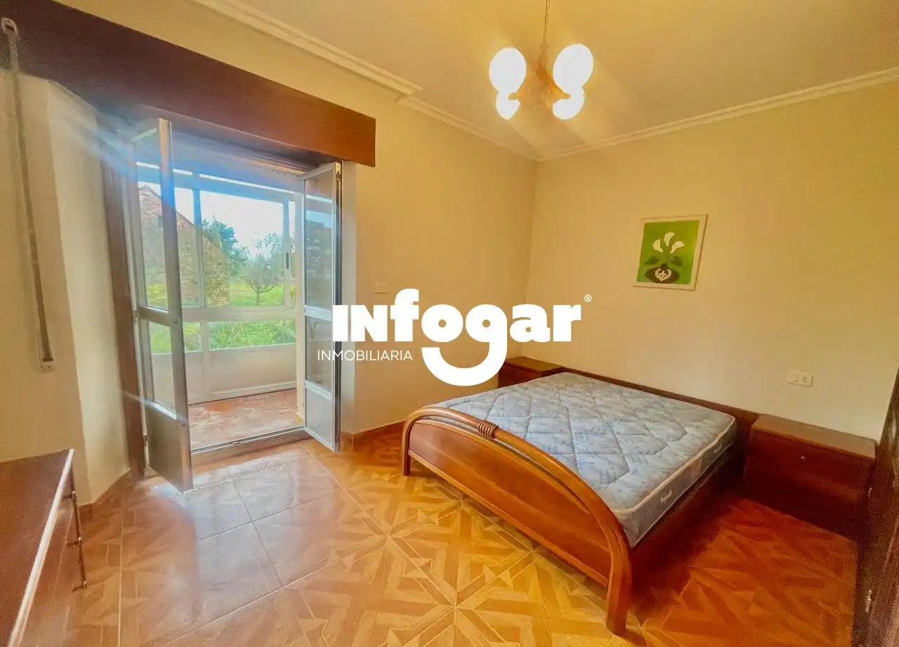 Dormitori de Casa o xalet en venda en Tomiño amb Jardí privat i Moblat