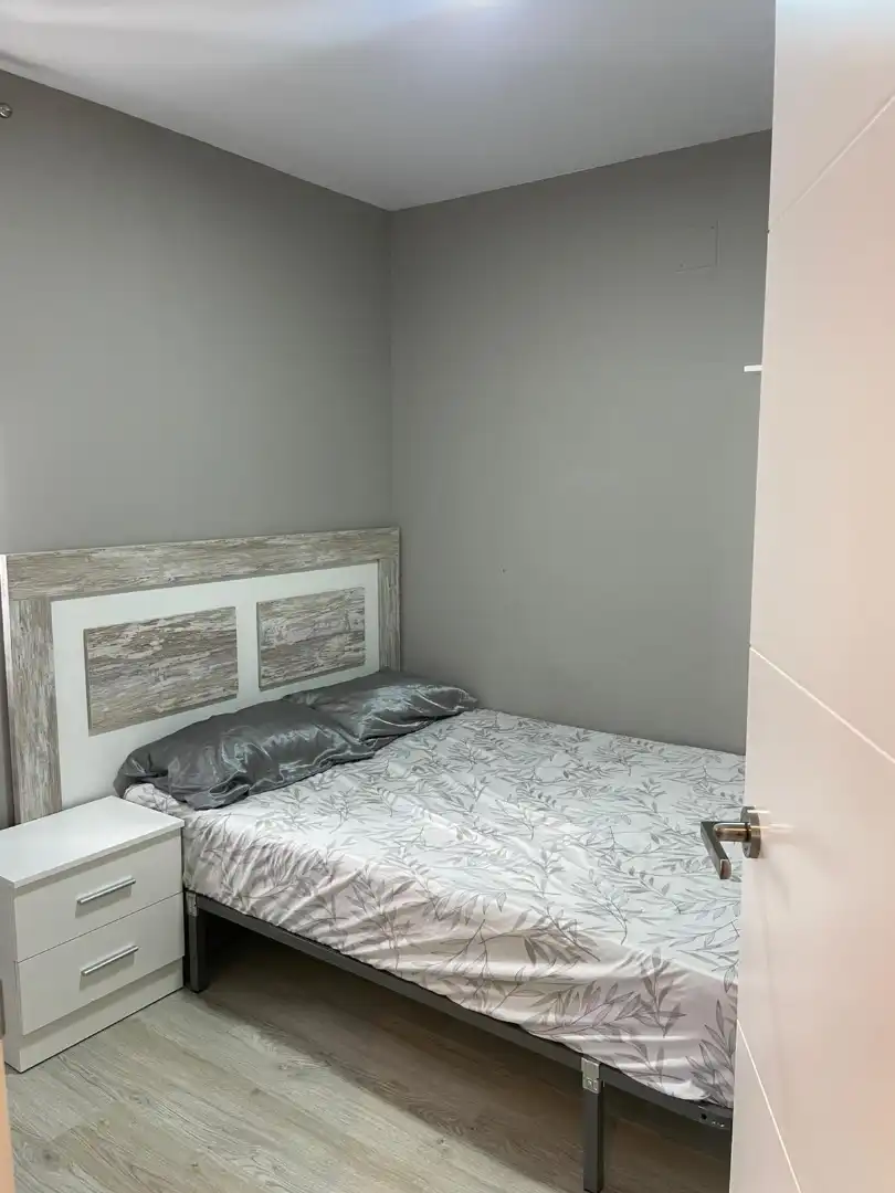 Habitación de Piso en venta en Ontinyent con Aire acondicionado, Parquet y Amueblado