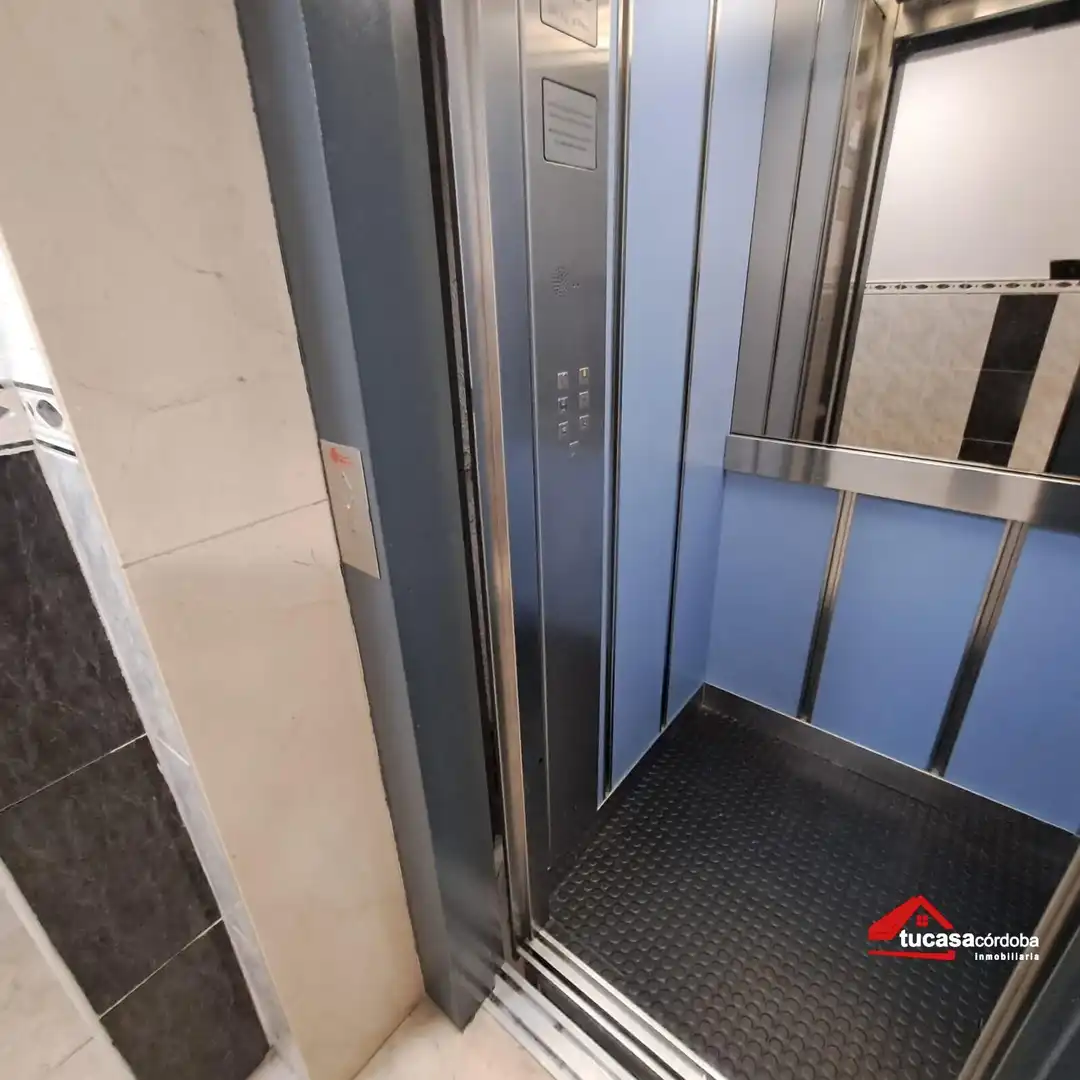 Flat for sale in Córdoba  with Air Conditioner and Heating