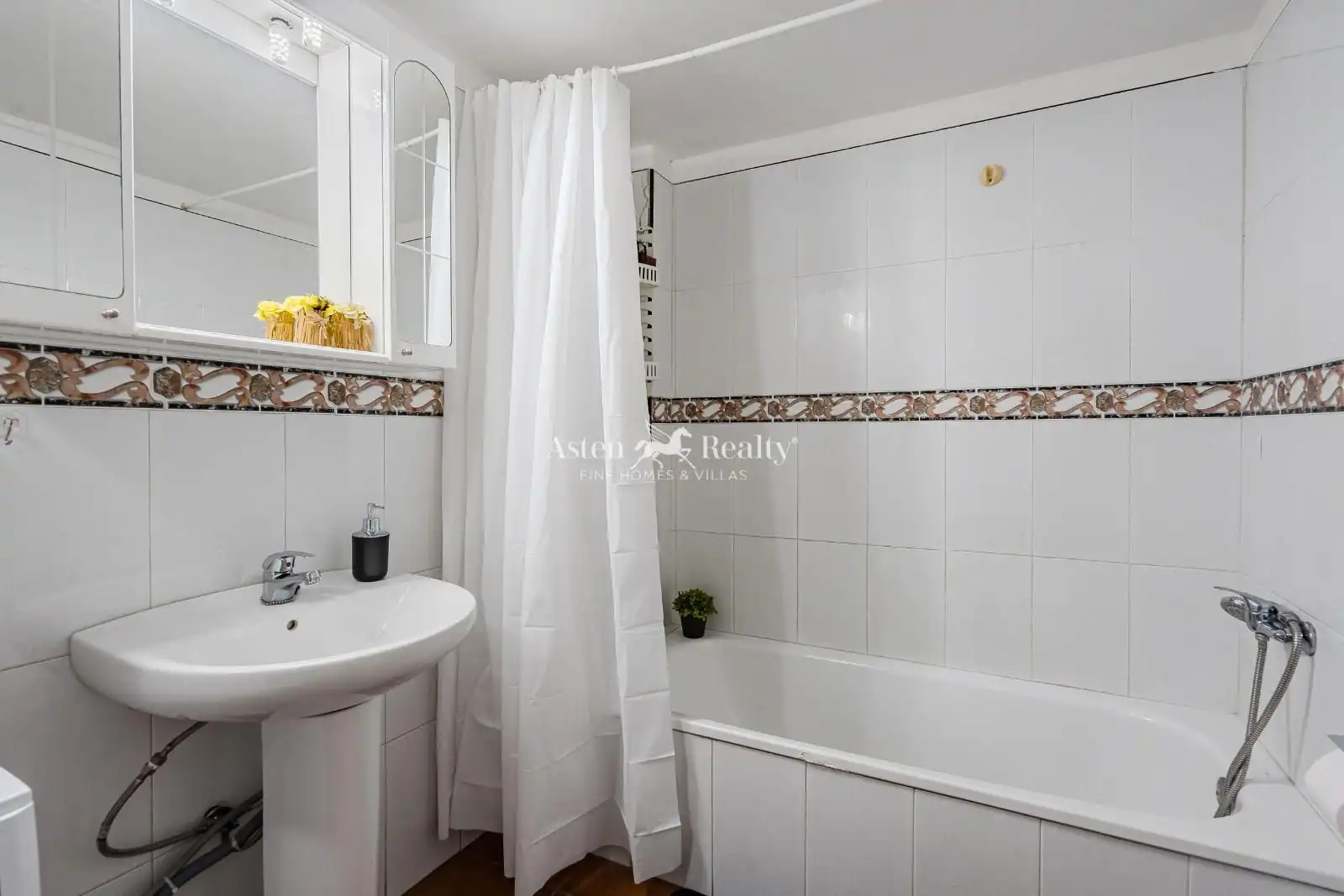 Bany de Casa o xalet en venda en Guía de Isora