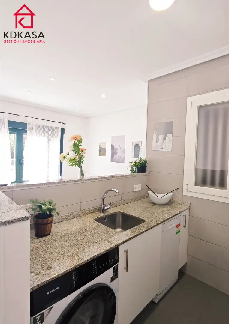Cocina de Piso en venta en Madrid con Calefacción, Horno y Lavadora