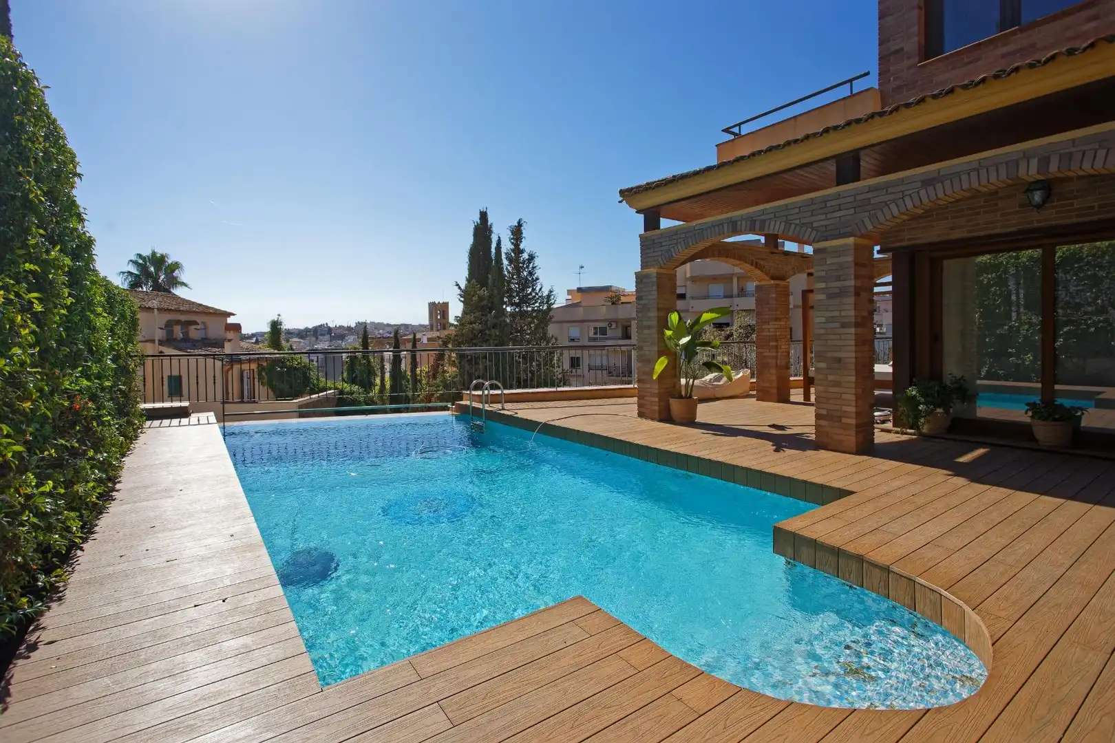 Piscina de Casa o chalet en venta en Centre