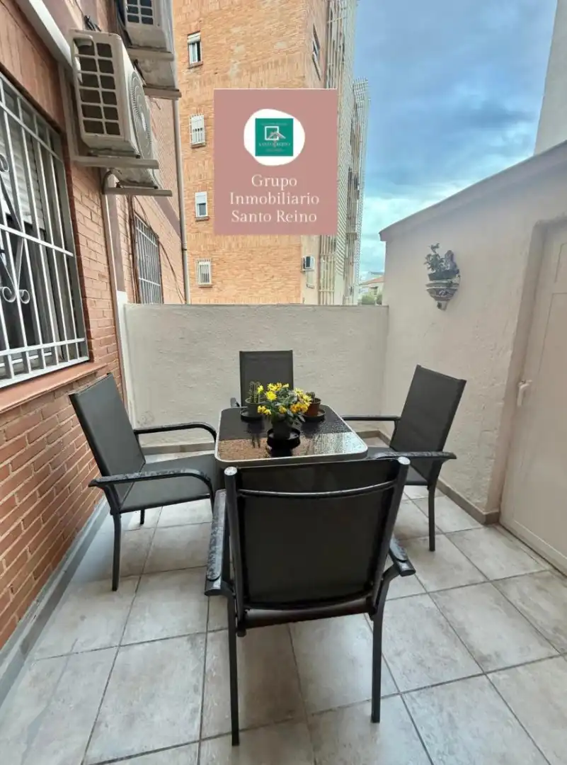 Terraza de Piso en venta en Jaén con Aire acondicionado, Trastero y Amueblado
