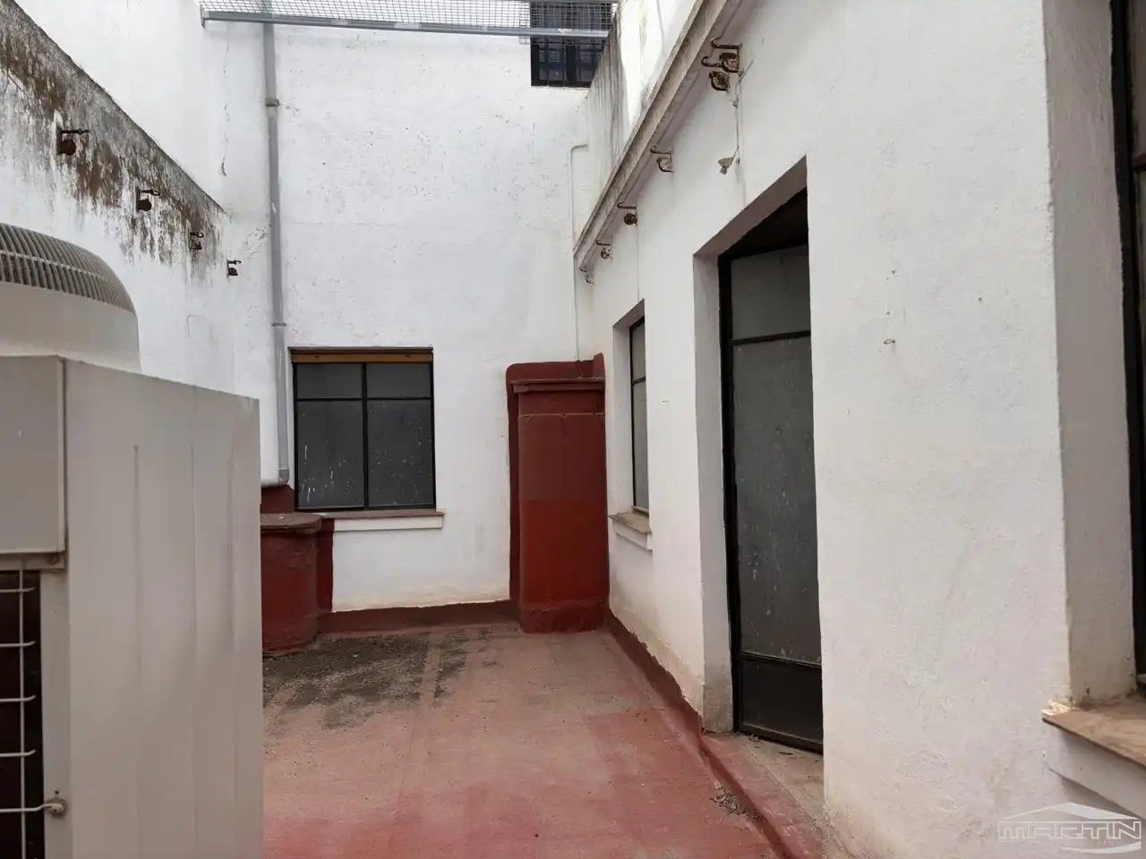 Edificio en venta en Cabra