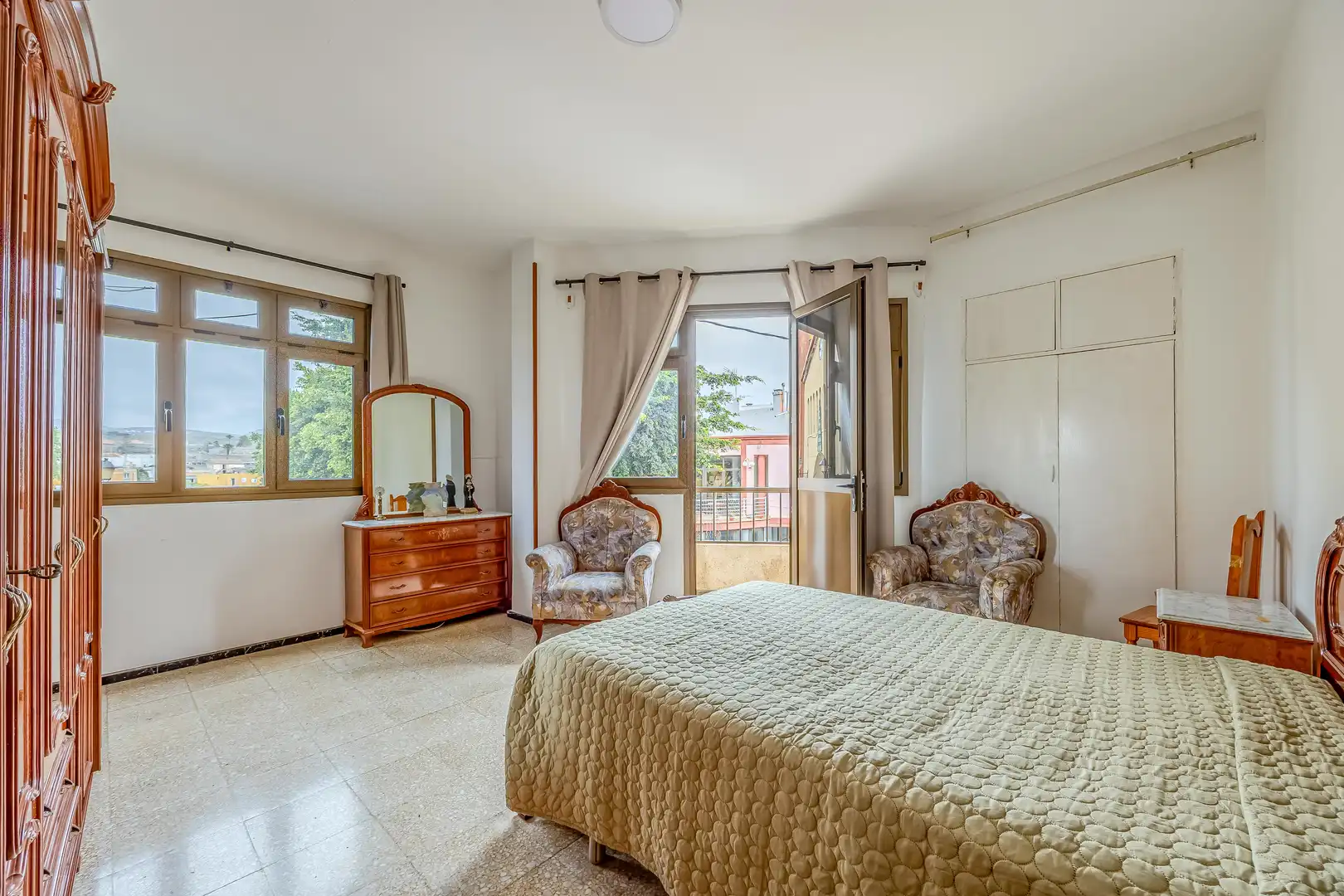 Habitación de Piso en venta en Telde con Terraza, Trastero y Balcón