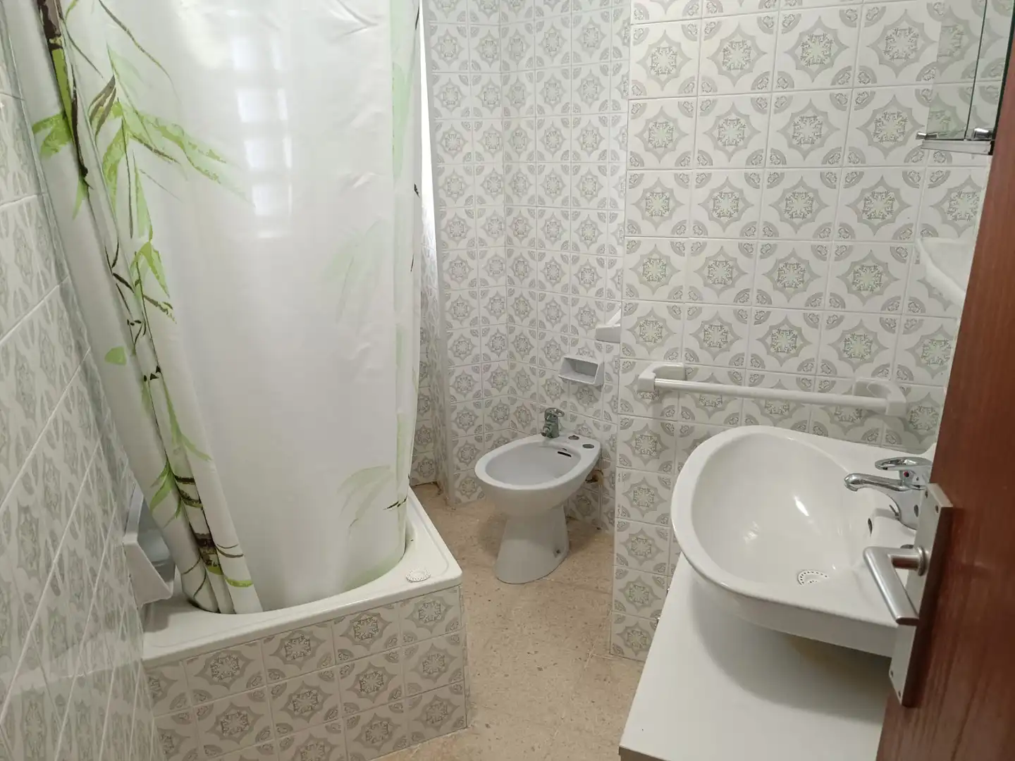 Bany de Apartament en venda en Salobreña amb Moblat