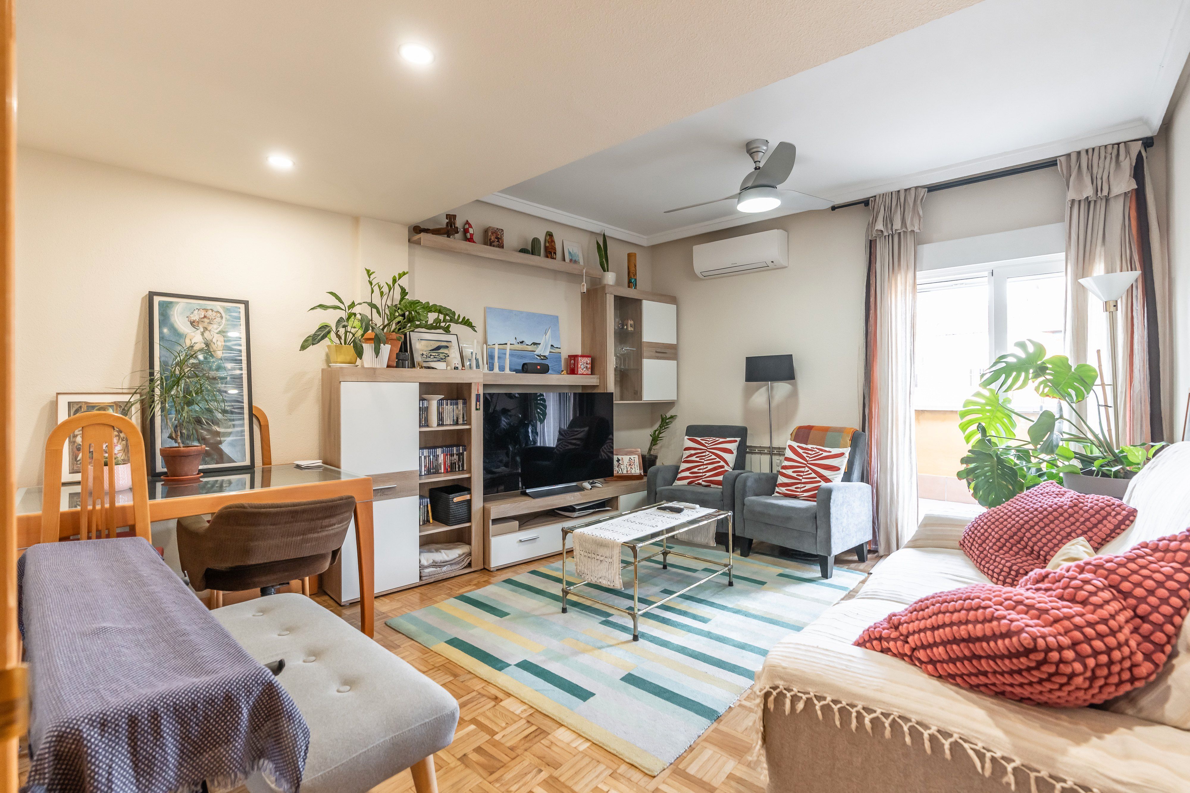 Living room of Attic for sale in  Madrid Capital  with Heating and Terrace