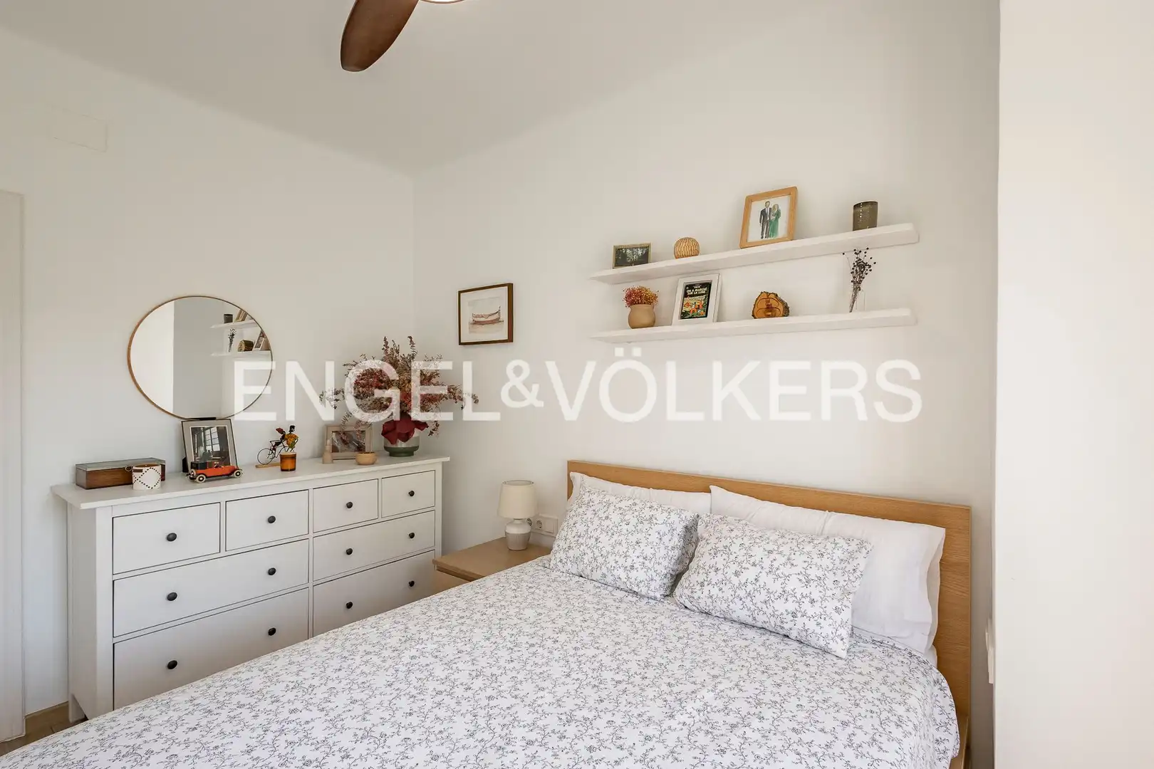 Bedroom of Flat for sale in Barcelona  with Heating