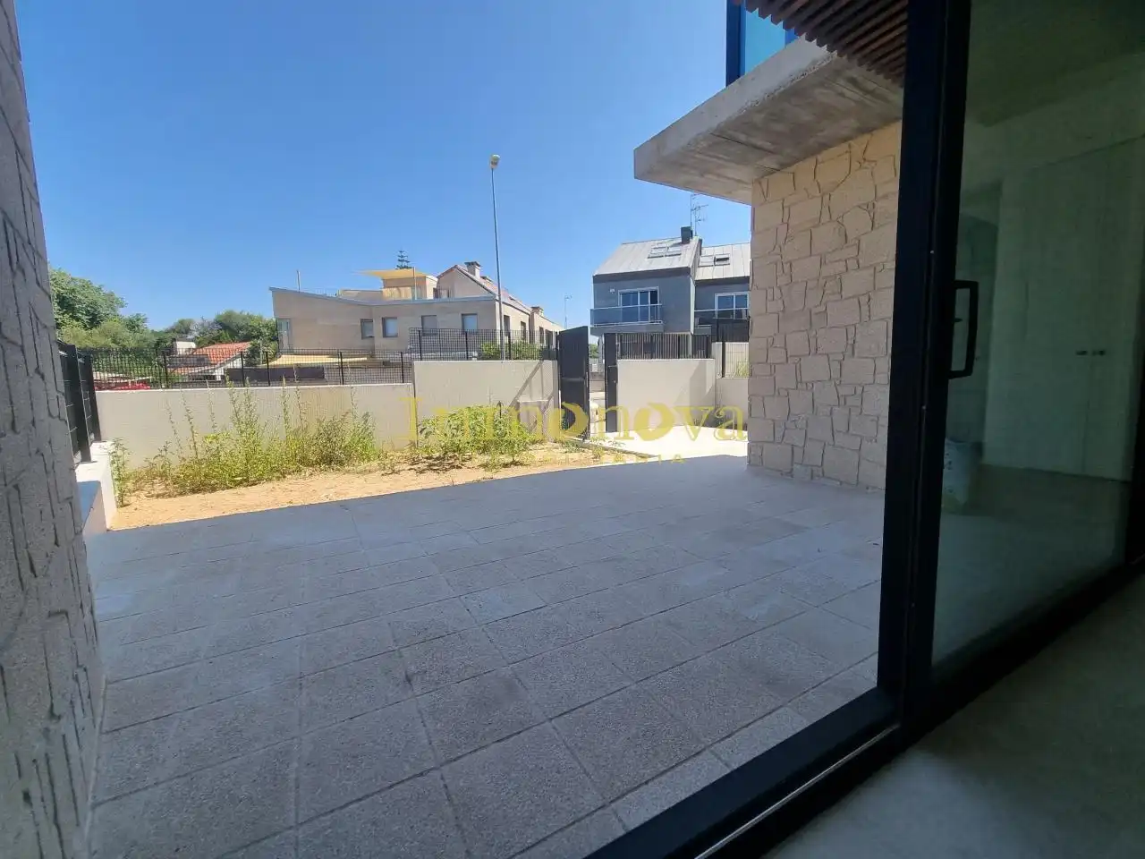 Terraza de Casa adosada en venta en Nigrán con Calefacción, Jardín privado y Terraza
