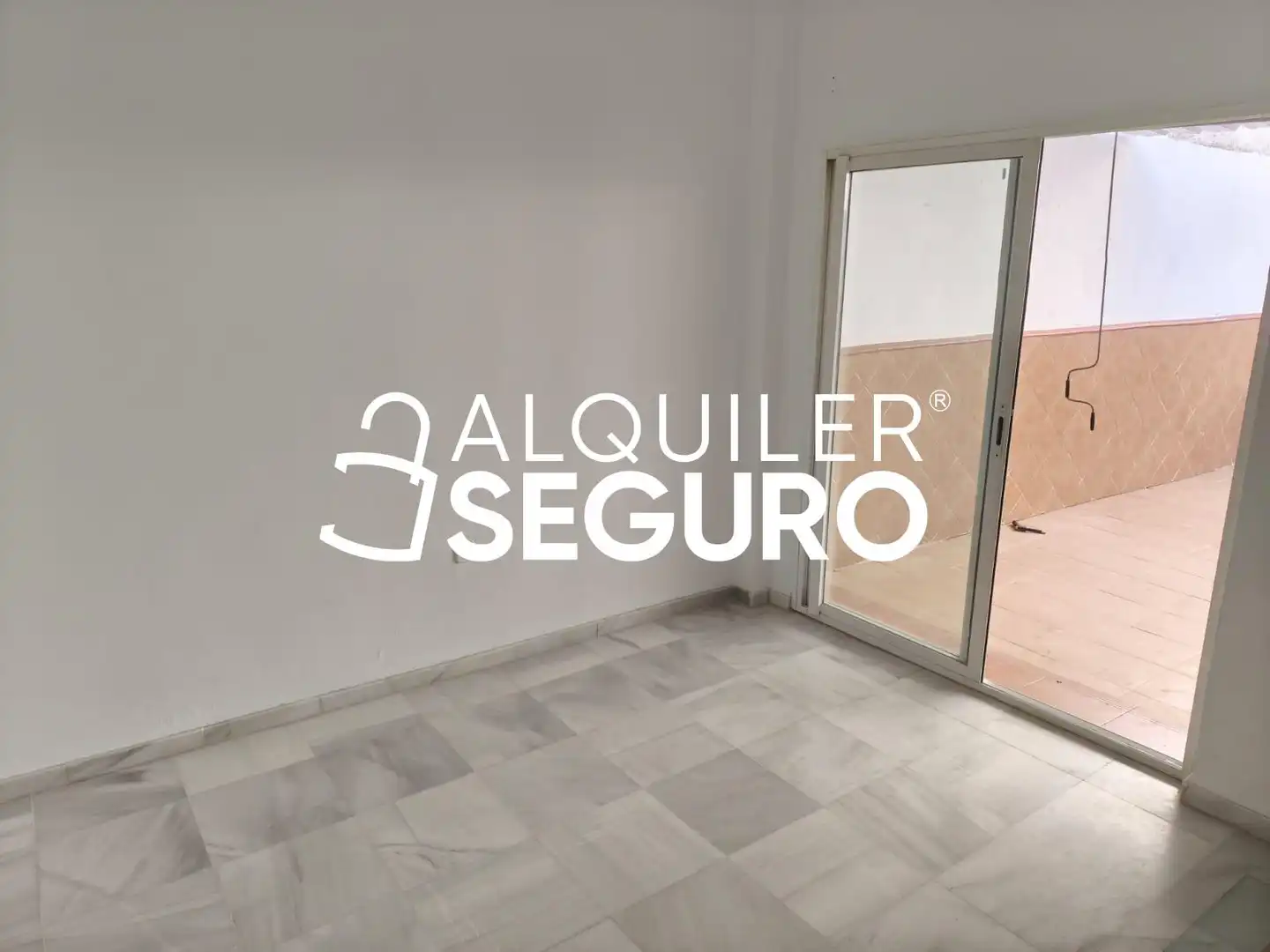 Habitación de Casa o chalet de alquiler en Gelves, Sevilla