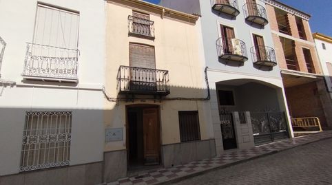 Foto 2 de Casa adosada en venta en Calle Parras Baja, 50, Torredonjimeno, Jaén
