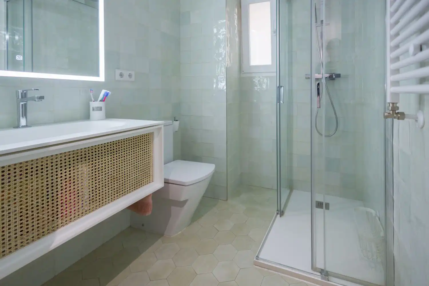 Flat for sale in OCTAVIO CUARTERO, Centro