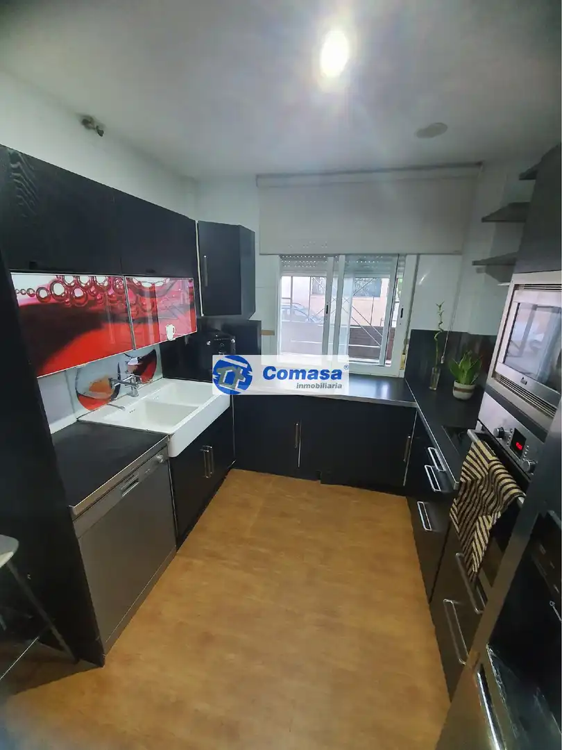 House with pool for sale in Martos, imagen 3