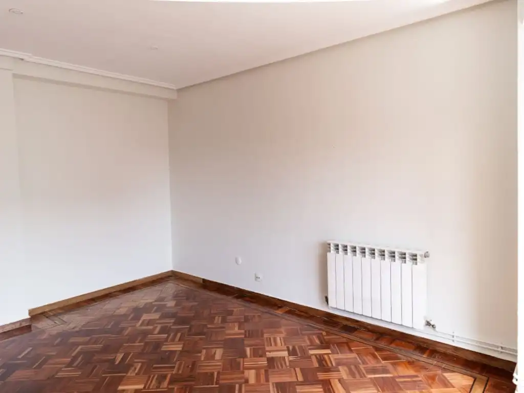 Piso en venta en Avilés