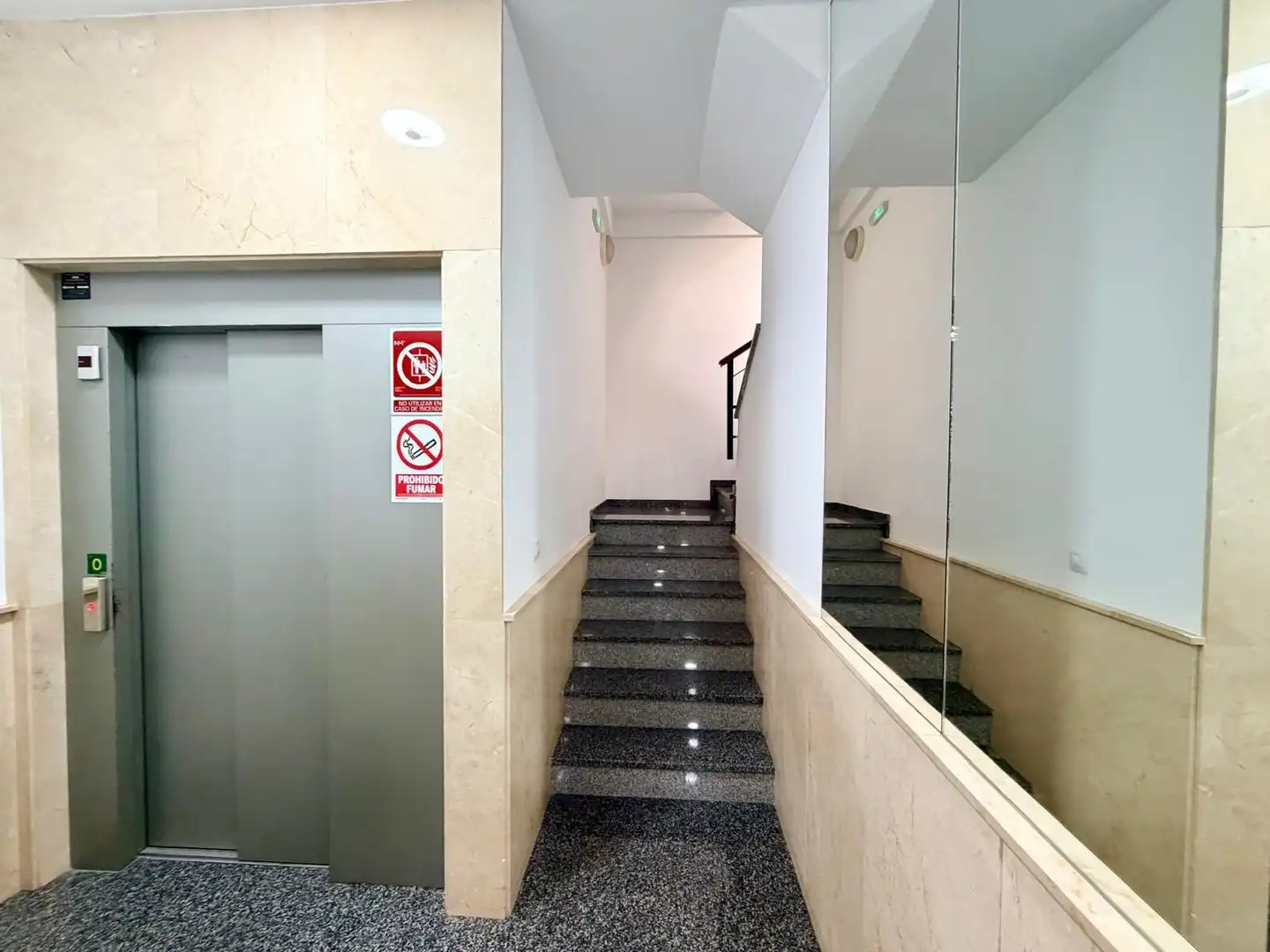 Ático en venta en Roquetas de Mar con Aire acondicionado, Calefacción y Terraza