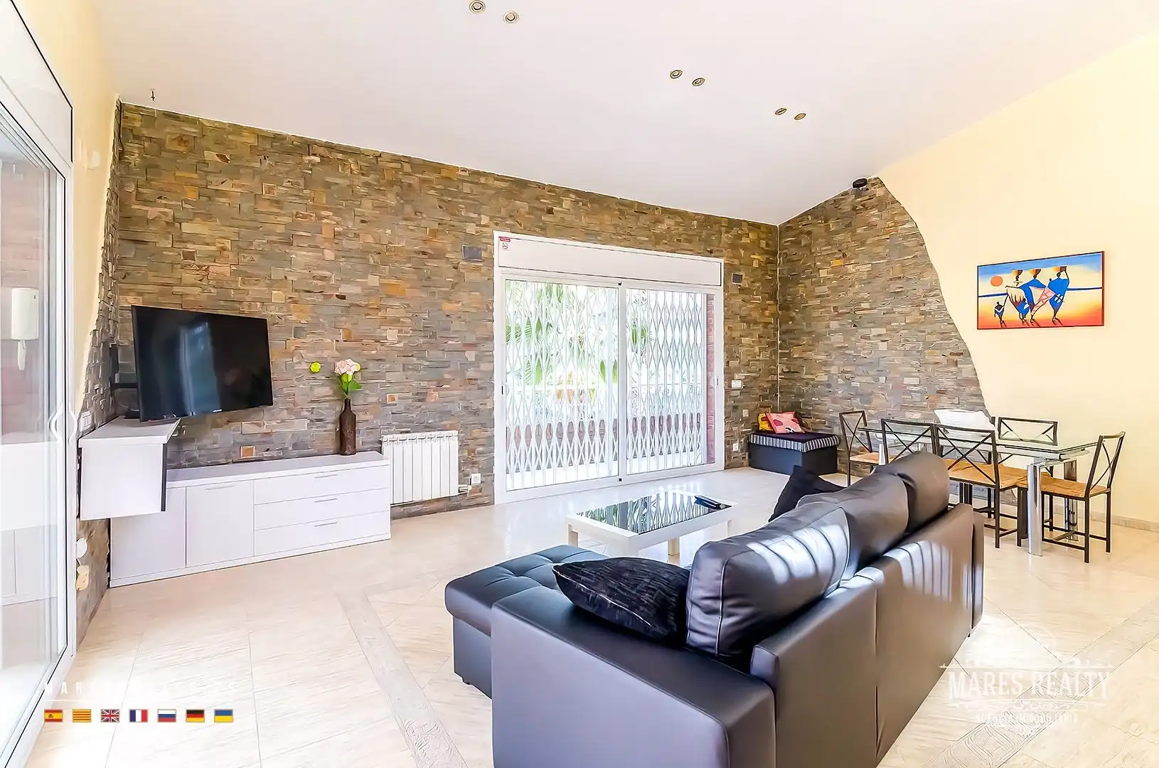 Sala d'estar de Casa o xalet en venda en Lloret de Mar amb Aire condicionat, Calefacció i Jardí privat