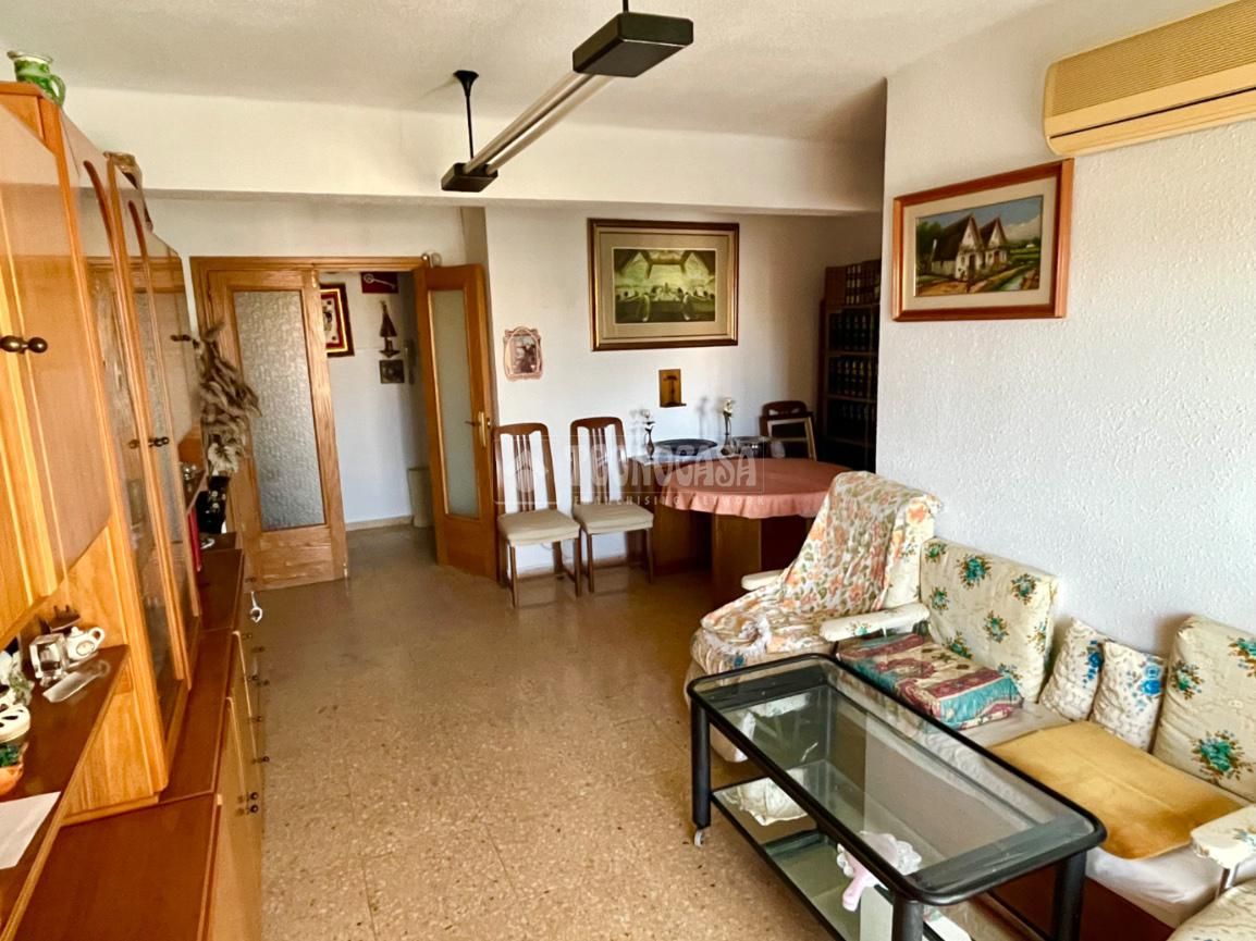 Sala d'estar de Pis en venda en  Valencia Capital amb Balcó