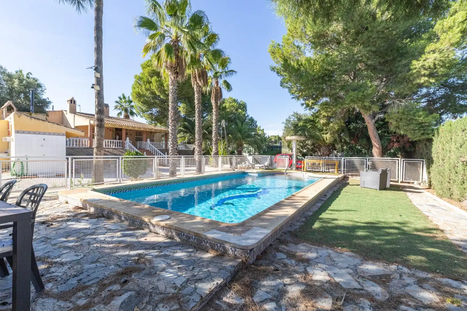 Swimming pool of Houses for sale in Fortuna