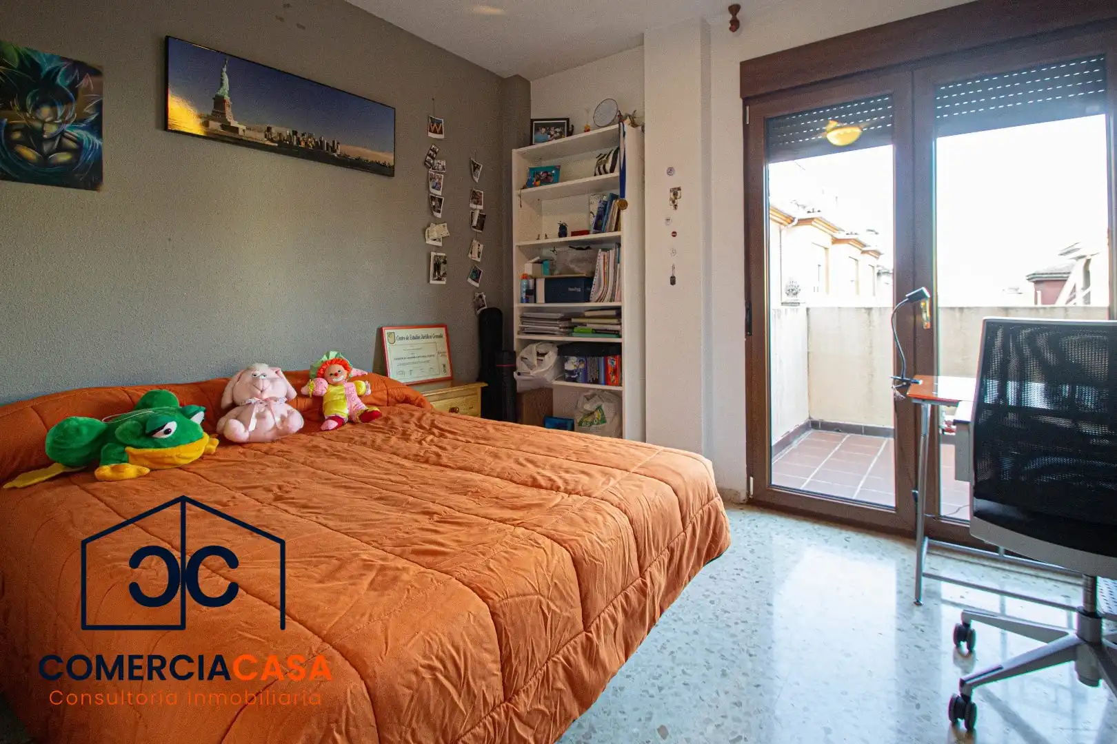 Dormitori de Casa adosada en venda en Armilla amb Calefacció, Terrassa i Traster